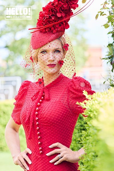 Ascot-Hello-red.jpg#asset:797