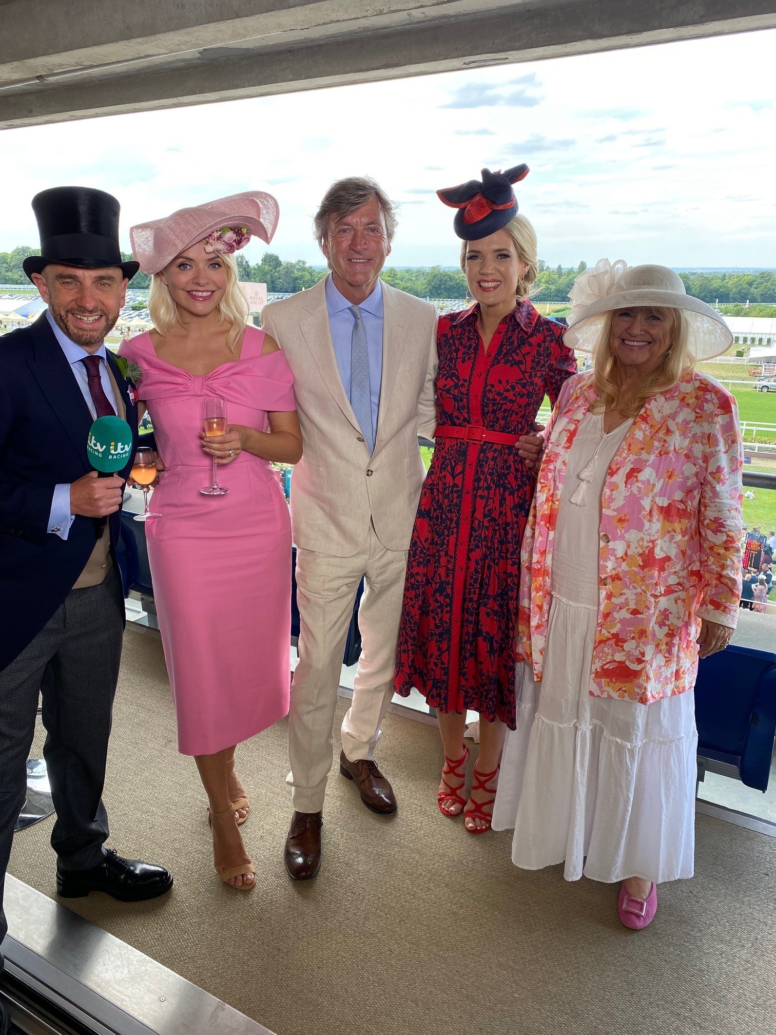 ascot-2022-day-4-group.jpg#asset:955